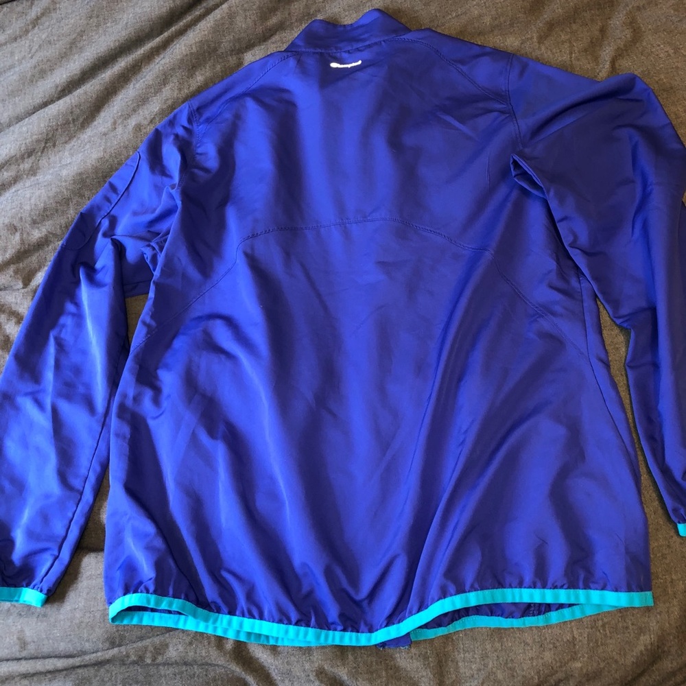 Champion Windbreaker - Picture 6 of 8